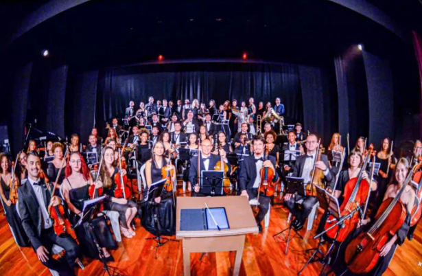 Orquestra Sons da Aldeia celebra Dia Mundial do Rock com concerto gratuito