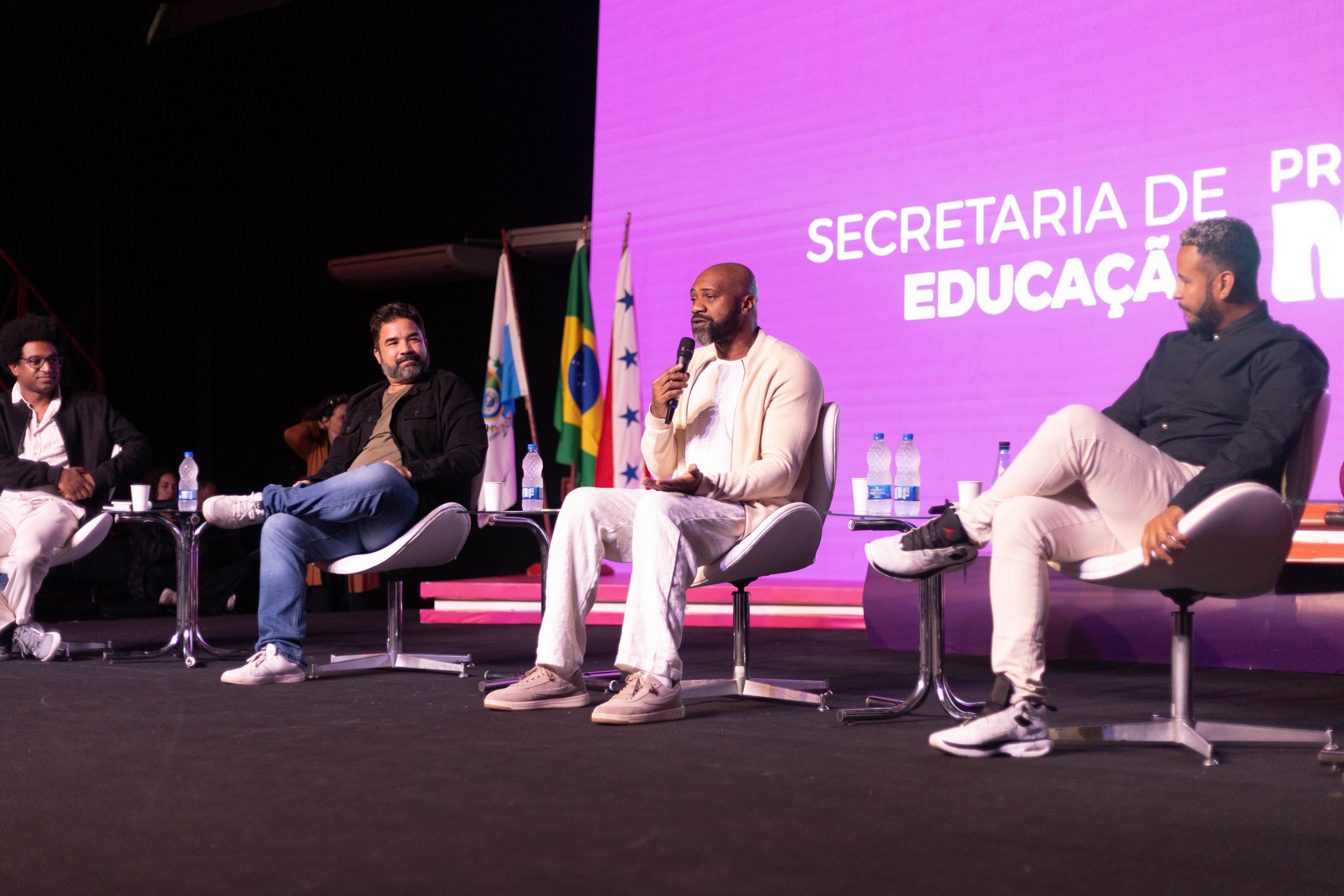 Maricá: FLIM 2025 discute fatos, literatura e periferias no fim de semana e segue até o dia 14