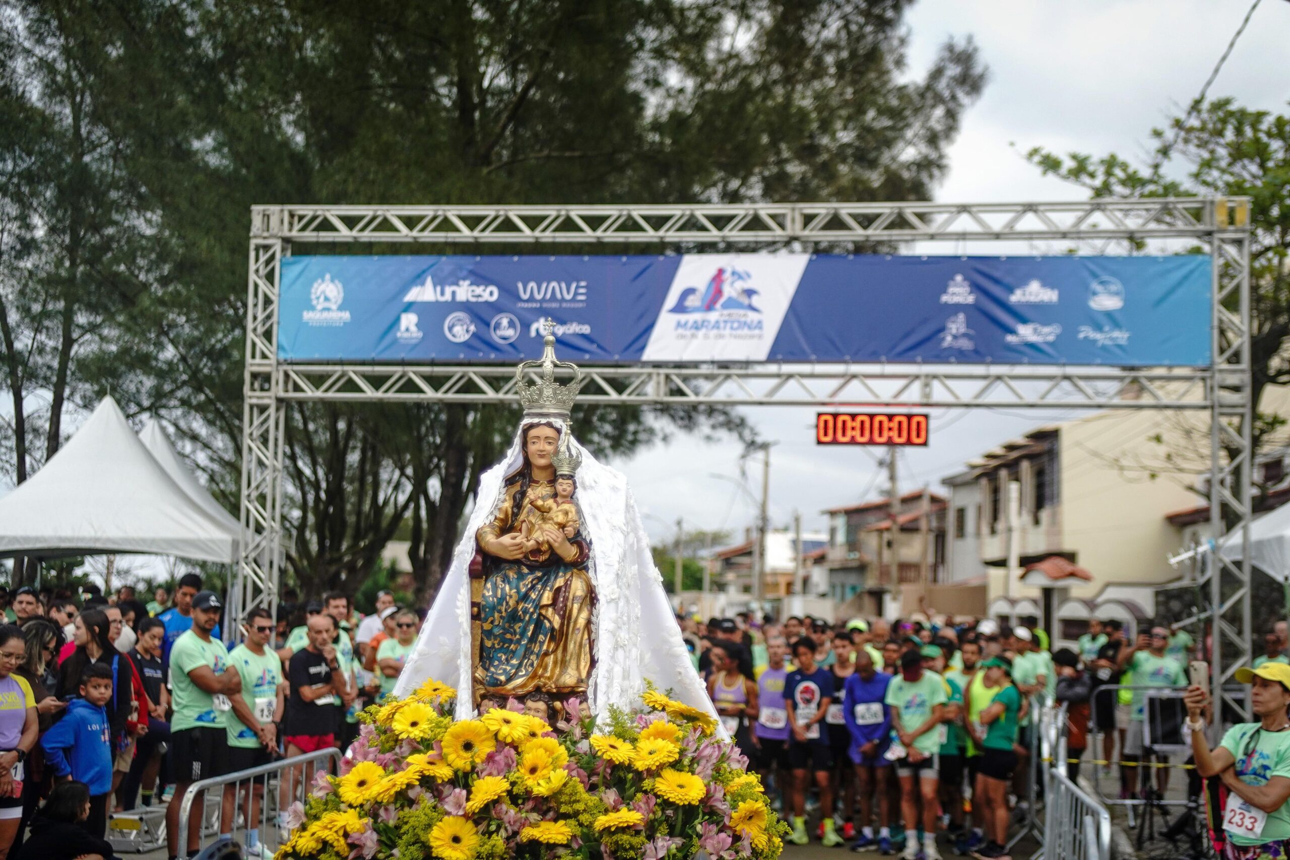 Saquarema celebra sucesso da Meia Maratona Nossa Senhora de Nazaré 